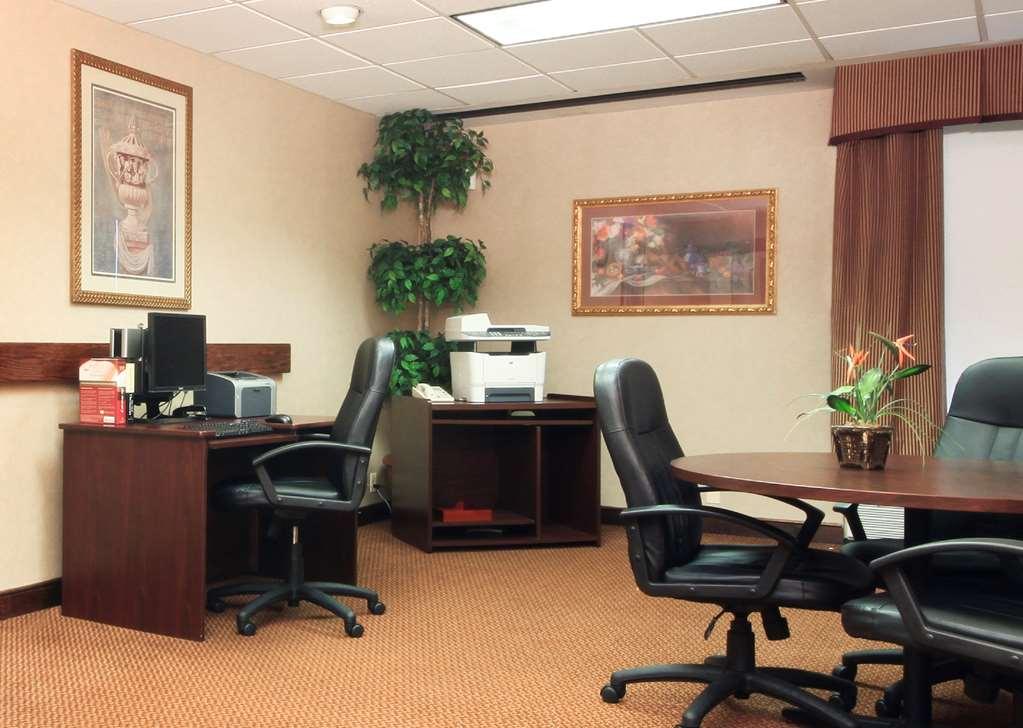Best Western Plus Meadowlands Secaucus Facilities photo